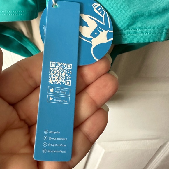 Women’s one-piece bathing suit. Turquoise CUPSHE. NWT 2x. Padded. Tie-back. - Picture 6 of 13